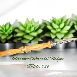 Bracelet Helper
