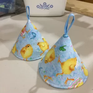 Triangle Oven Mitts