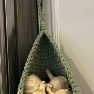 Teardrop Garlic Storage bag PATTERN