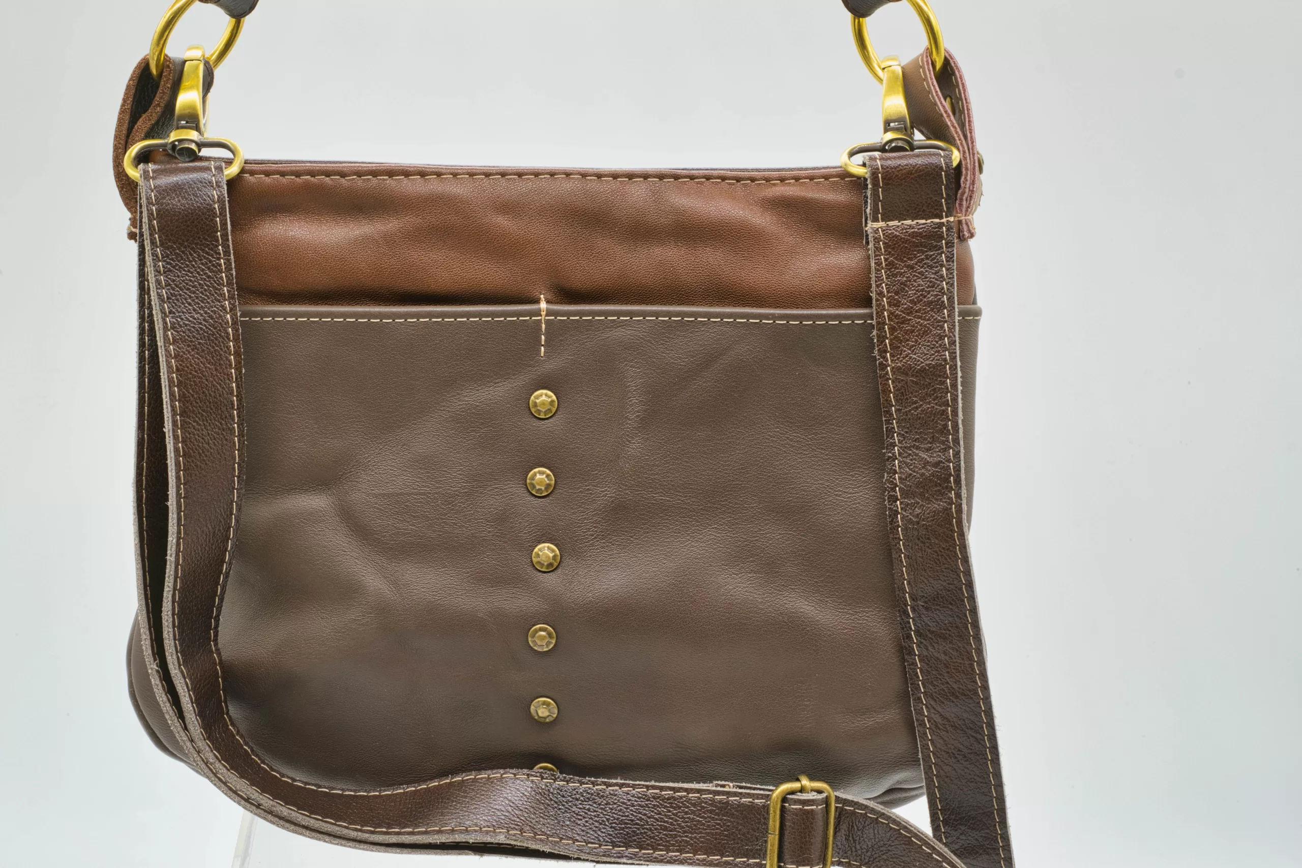3232-Multi-brown rivet cross-body 3