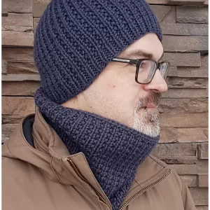Pounding the Pavement Winter Hat Knitting Pattern